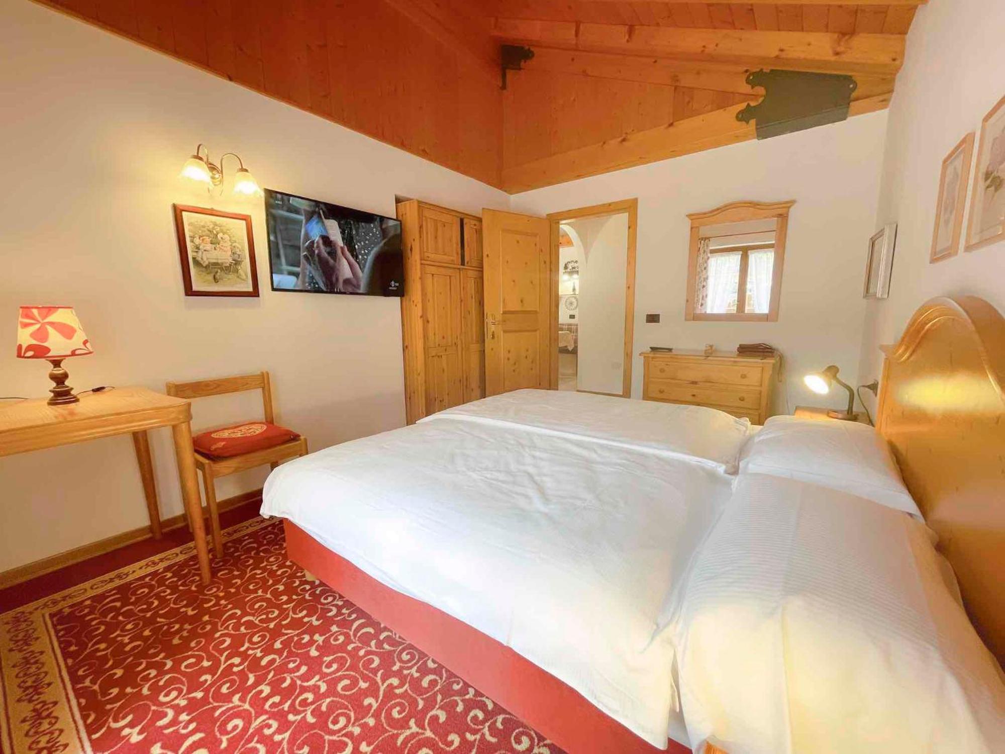 Chalet Al Lago Molveno Eksteriør bilde
